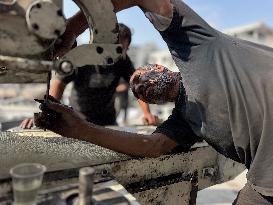 Gaza Man Rebuilds Bombed Bakery - Gaza Strip