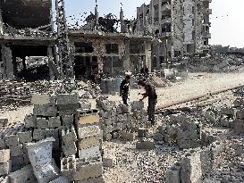 Gaza Man Rebuilds Bombed Bakery - Gaza Strip