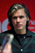 Orelsan dedicaces Caen. FC