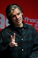 Orelsan dedicaces Caen. FC