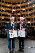 Mark Caulfield and Douglas F. Easton Receiving "Lombardy is Research" Award - Milan