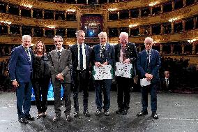 Mark Caulfield and Douglas F. Easton Receiving "Lombardy is Research" Award - Milan