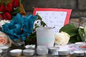 Dix ans apres les attentats du 13 Novembre, les Parisiens se recueillent place de la Republique.