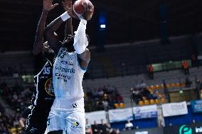 BASKET - Serie A - Acqua S.Bernardo Cantu vs APU Old Wild West Udine