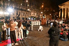 Christmas Lights Illuminate Faubourg Saint Honore - Paris