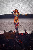 Katy Perry Performs in Barcelona