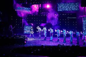 Katy Perry Performs in Barcelona