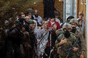 Settlers Storm Hebron Old City - Palestine