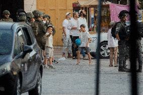 Settlers Storm Hebron Old City - Palestine