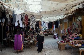 Settlers Storm Hebron Old City - Palestine