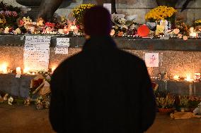 Tribute to November 13 at Republique Square - Paris