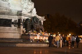 Tribute to November 13 at Republique Square - Paris