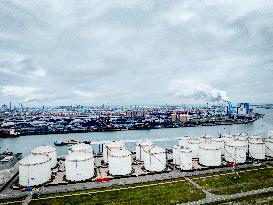Illustration - Port of Rotterdam - Netherlands