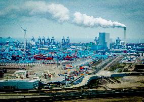 Illustration - Port of Rotterdam - Netherlands