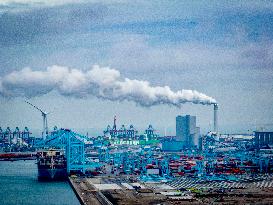 Illustration - Port of Rotterdam - Netherlands