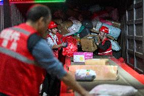 Double 11 Shopping Carnival Jitu Express Logistics Peak