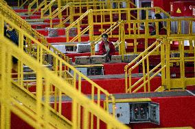 Double 11 Shopping Carnival Jitu Express Logistics Peak