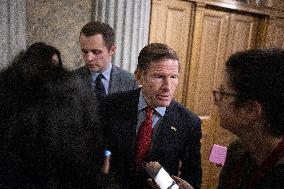 A series of ammendment votes occur to pass the “Continuing Appropriations and Extensions Act, 2026”