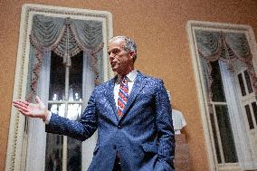 A series of ammendment votes occur to pass the “Continuing Appropriations and Extensions Act, 2026”