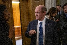 A series of ammendment votes occur to pass the “Continuing Appropriations and Extensions Act, 2026”