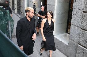 Rosalía and David Broncano on the program La Revuelta - Madrid