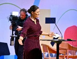 CROWN PRINCESS COUPLE PEP FORUM