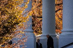 DC: President Trump Pays Respects on Veterans Day