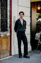 PFW - Mugler Street Style