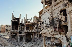 Life Returns to Damascus District - Syria