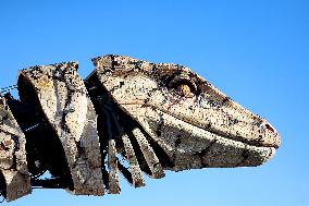 Odyssey of The Varan by The Nantes-Based Company La Machine - Calais