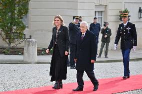 Yael Braun-Pivet Welcomes Mahmoud Abbas At The National Assembly - Paris