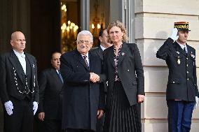 Yael Braun-Pivet Welcomes Mahmoud Abbas At The National Assembly - Paris