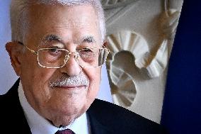 Yael Braun-Pivet Welcomes Mahmoud Abbas At The National Assembly - Paris