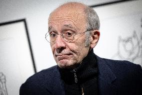 Exhibition of Philippe Geluck - Paris AJ