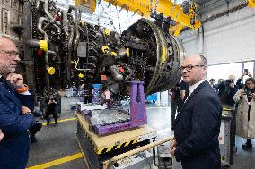 Sebastien Martin visits Air France Industries site - Orly