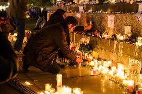 Tribute to November 13 at Republique Square - Paris