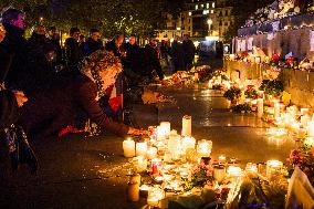 Tribute to November 13 at Republique Square - Paris