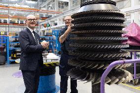 Sebastien Martin visits Air France Industries site - Orly