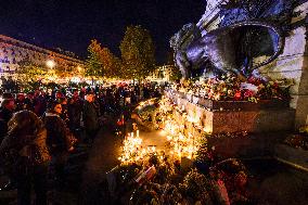 Tribute to November 13 at Republique Square - Paris
