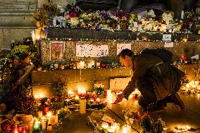 Tribute to November 13 at Republique Square - Paris