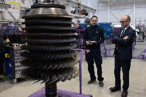 Sebastien Martin visits Air France Industries site - Orly