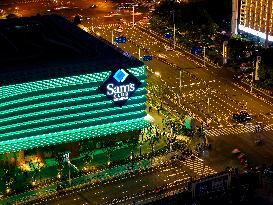 Sam's Club Night View in Yangzhou