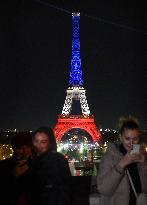 Eiffel Tower Tribute – Paris
