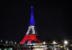 Eiffel Tower Tribute – Paris