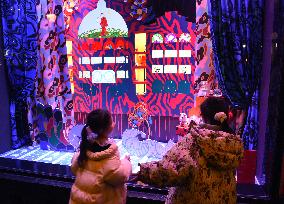 Clara Luciani During Christmas Opening At Galeries Lafayette - Paris