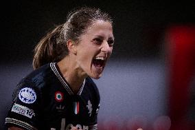 Women´s Champions League - Atletico De Madrid v Juventus