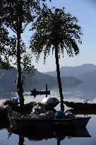 Fishermen in Phangota Lake - India