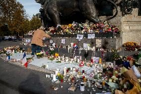 Tribute to November 13 at Republique Square - Paris