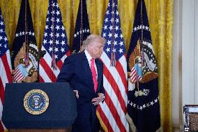 Donald Trump Signs Fostering the Future Executive Order - Washington