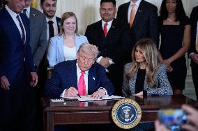 Donald Trump Signs Fostering the Future Executive Order - Washington